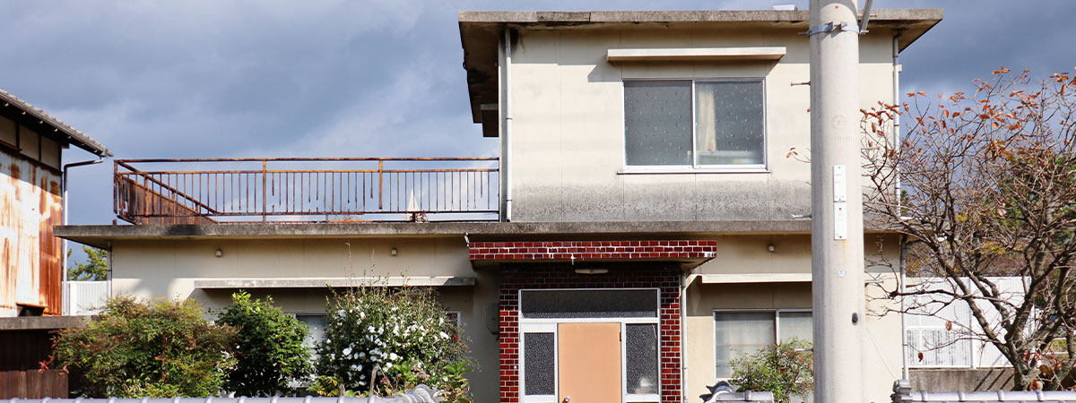 1.高岡市にお住まいのK様が、「兄への生前贈与に言及のない遺言書の内容に納得いかず、話し合いで解決した事例」