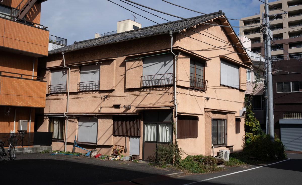 1.高岡市にお住まいのS様が、「相続した築古アパートを、続けるか手放すか判断できた事例」